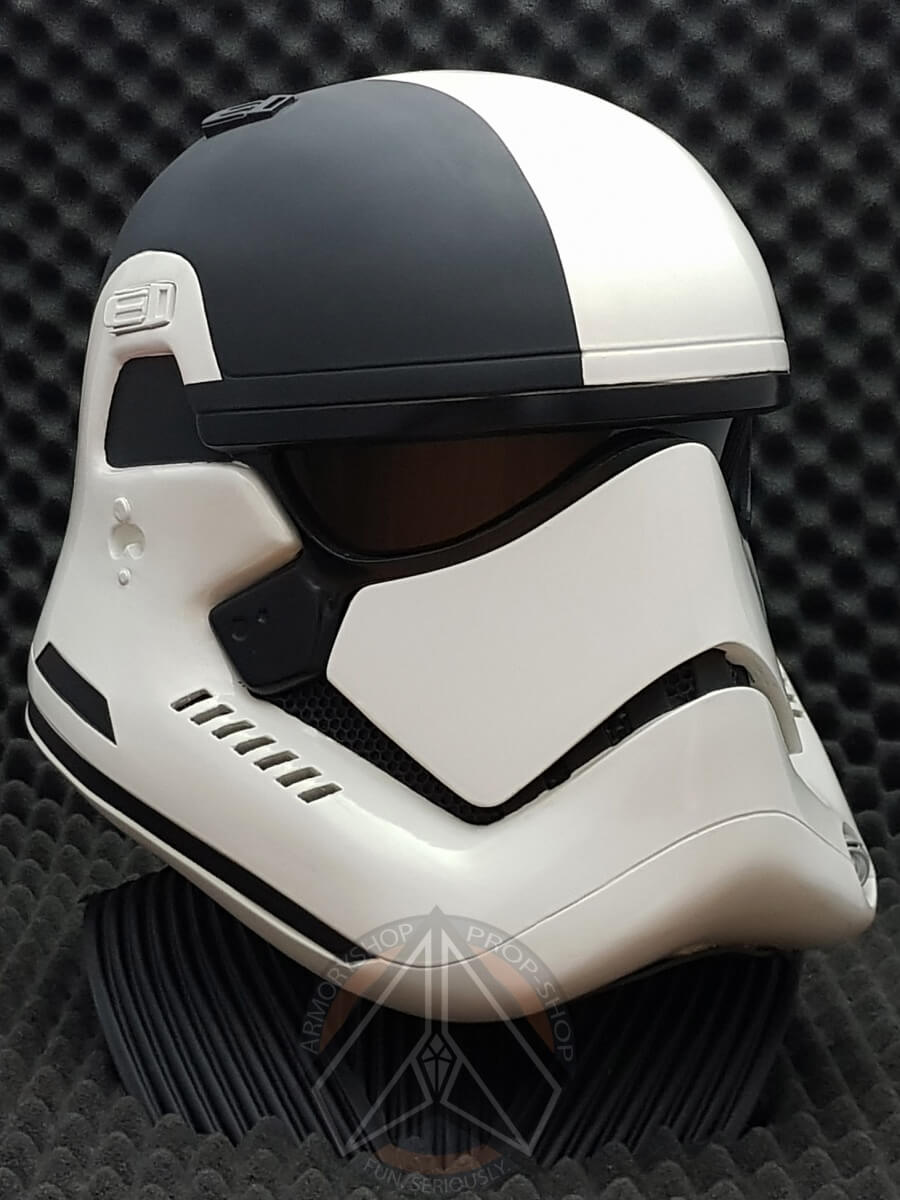 First Order Executioner Helmet(TLJ/TROS, Finished)
